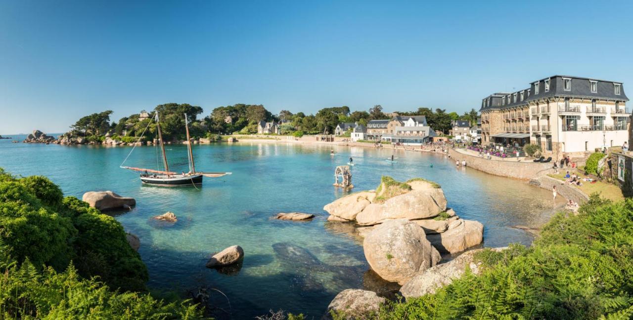 Vue Mer Cote De Granit Rose En Bretagne Требёрдан Экстерьер фото